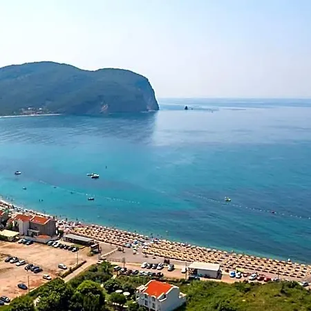 Aquilo Hotel